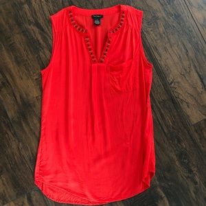 🚨 ALL TOPS $7 🚨